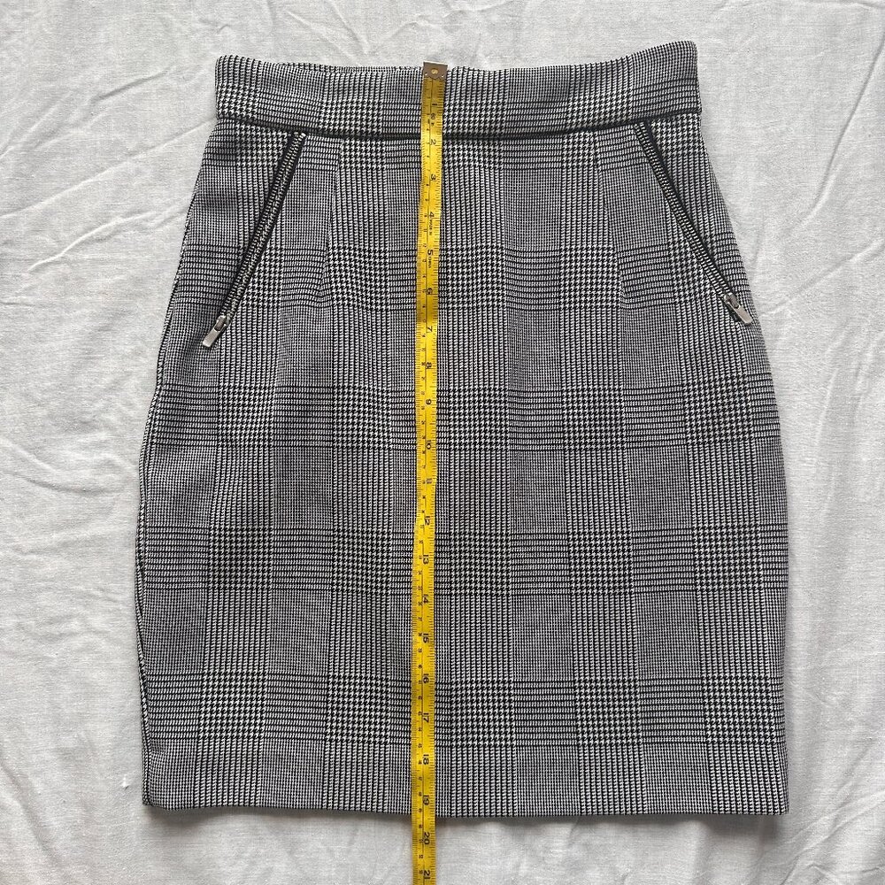 H&M Women’s Pencil Skirt Size 6 Black & White Check Knee Length Stretch